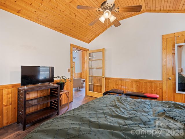 401 Tipstill Cove, Waynesville, NC 28786