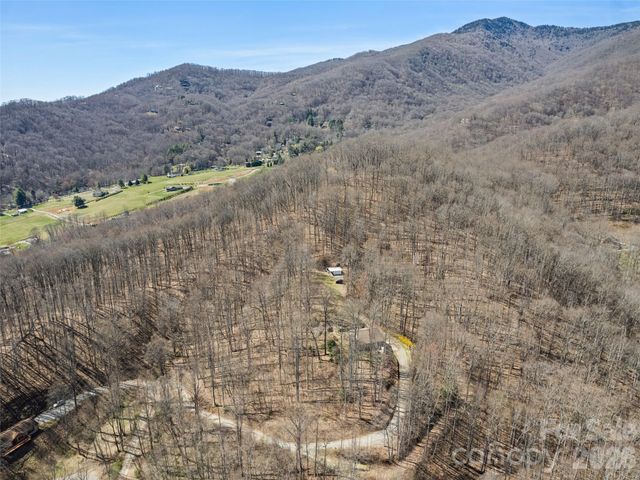 401 Tipstill Cove, Waynesville, NC 28786