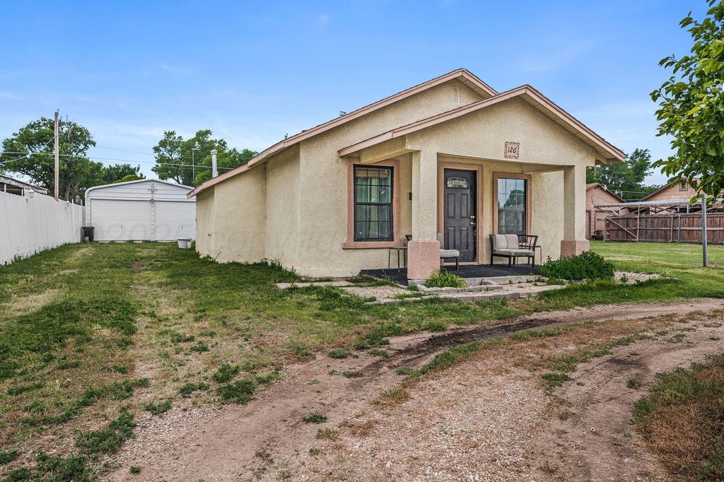 126 S Nelson Street, Pampa, TX 79065