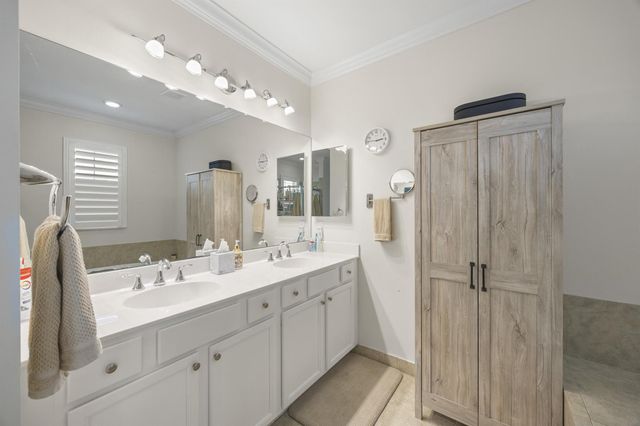 4589 Mediterranean Circle, Palm Beach Gardens, FL 33418