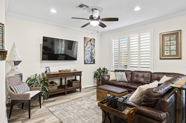 4589 Mediterranean Circle, Palm Beach Gardens, FL 33418