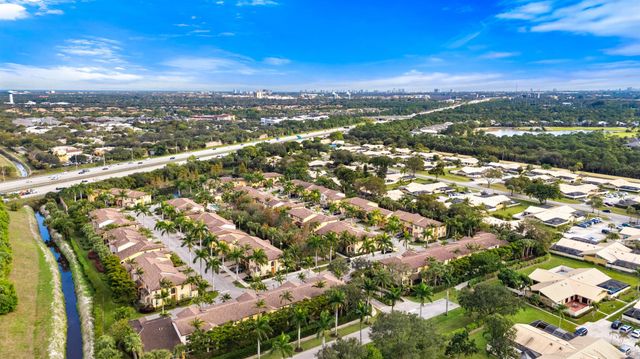 4589 Mediterranean Circle, Palm Beach Gardens, FL 33418
