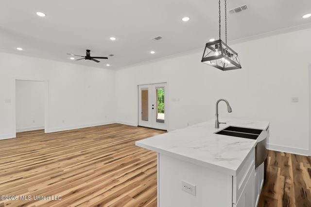 14951 Longwood Lane, Gulfport, MS 39503