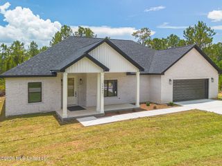 14951 Longwood Lane, Gulfport, MS 39503