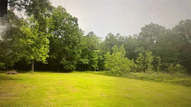 118 Deer Path, Livingston, TX 77351