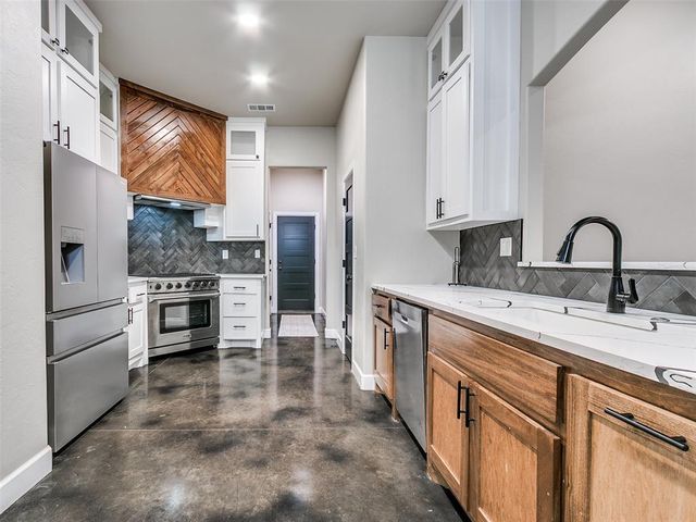 1030 Country Street 2941, Tuttle, OK 73089