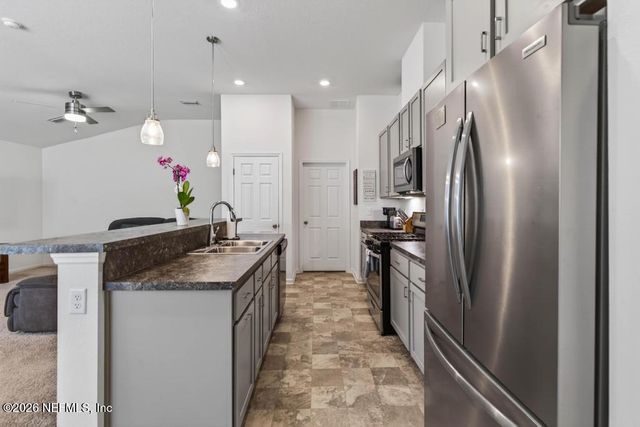 13502 BROOKWATER Drive, Jacksonville, FL 32256