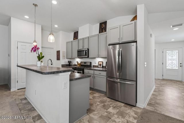 13502 BROOKWATER Drive, Jacksonville, FL 32256