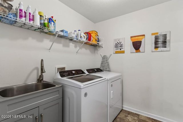 13502 BROOKWATER Drive, Jacksonville, FL 32256