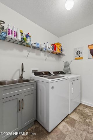 13502 BROOKWATER Drive, Jacksonville, FL 32256