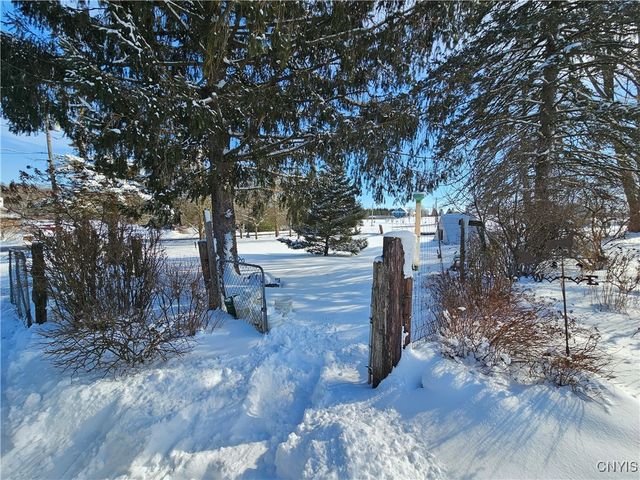 8543 Jericho Road, Brutus, NY 13166