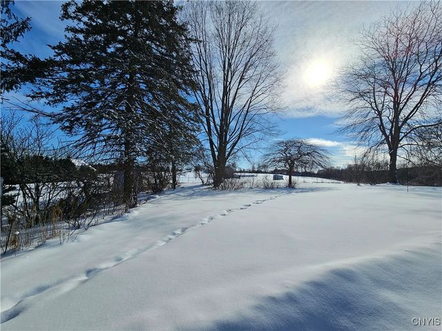 8543 Jericho Road, Brutus, NY 13166