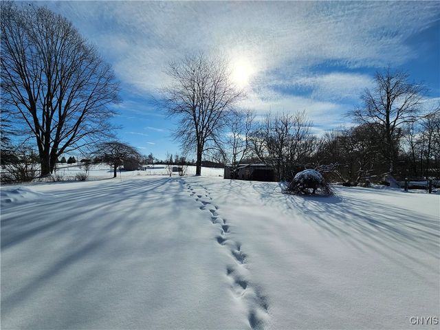 8543 Jericho Road, Brutus, NY 13166