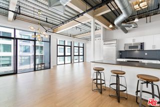 330 W 11th Street 607, Los Angeles, CA 90015