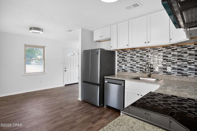 1101 W Jordan Street, Pensacola, FL 32501