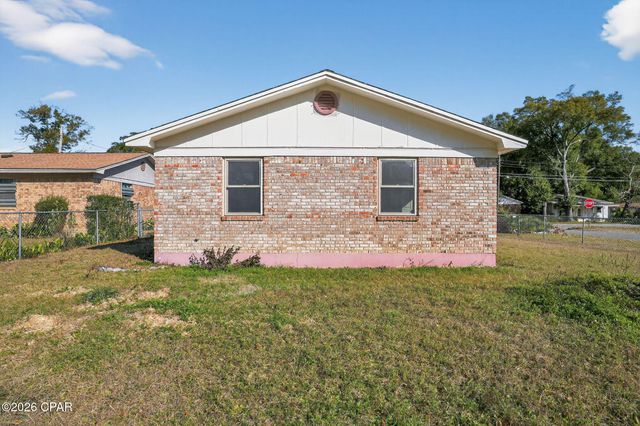 1101 W Jordan Street, Pensacola, FL 32501