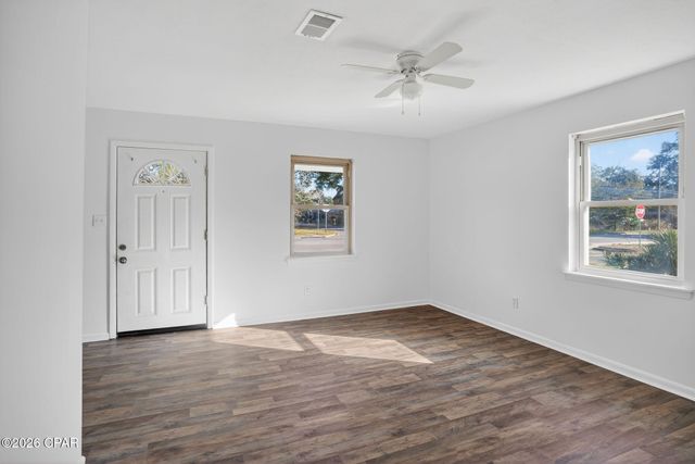 1101 W Jordan Street, Pensacola, FL 32501