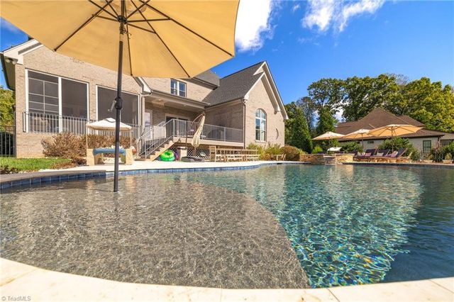 7497 Shadow Creek Drive, Summerfield, NC 27358