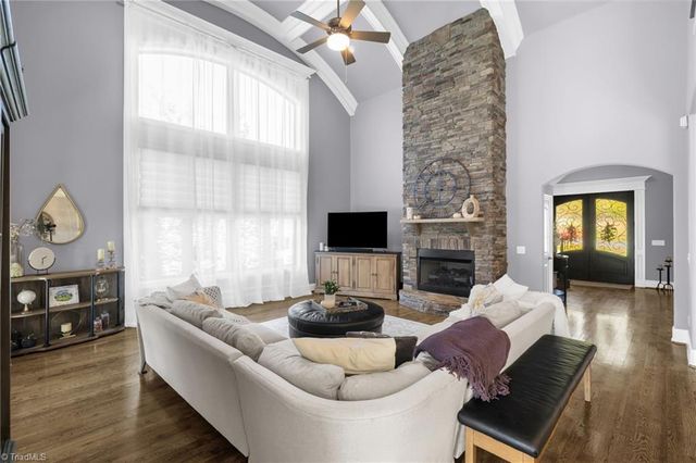 7497 Shadow Creek Drive, Summerfield, NC 27358