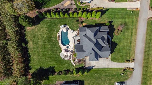 7497 Shadow Creek Drive, Summerfield, NC 27358