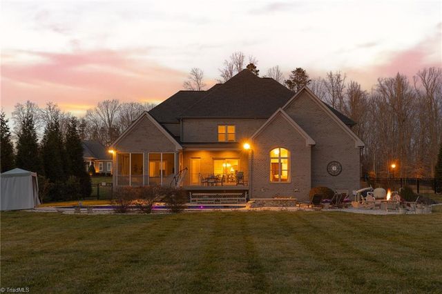 7497 Shadow Creek Drive, Summerfield, NC 27358