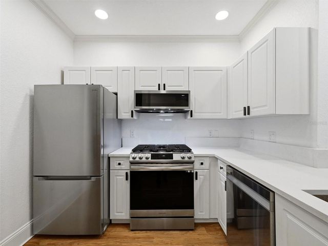 2732 VIA MURANO 524, Clearwater, FL 33764