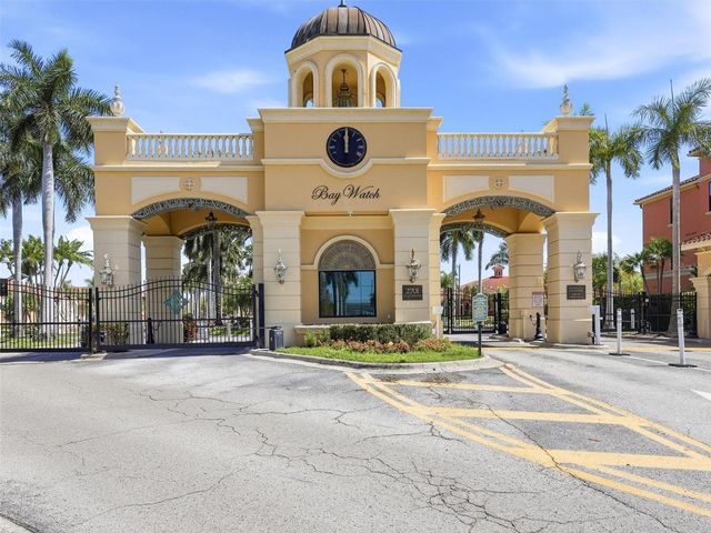 2732 VIA MURANO 524, Clearwater, FL 33764