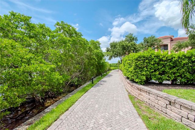 2732 VIA MURANO 524, Clearwater, FL 33764