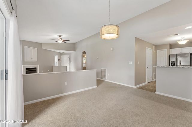 4126 Breezewood Drive Apt 202, Wilmington, NC 28412