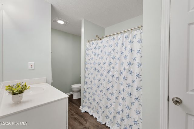 4126 Breezewood Drive Apt 202, Wilmington, NC 28412