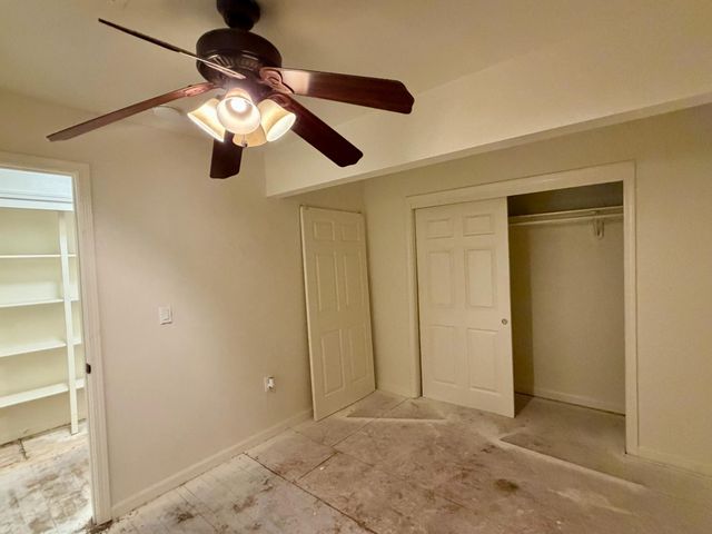 1225 E Sussex Way, Fresno, CA 93704