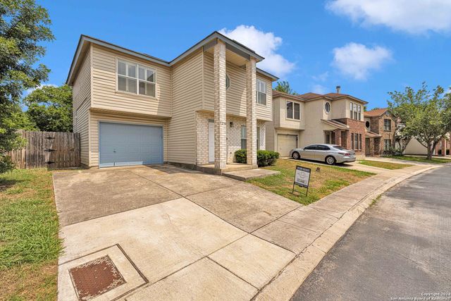 9230 NEW KENTON, San Antonio, TX 78240