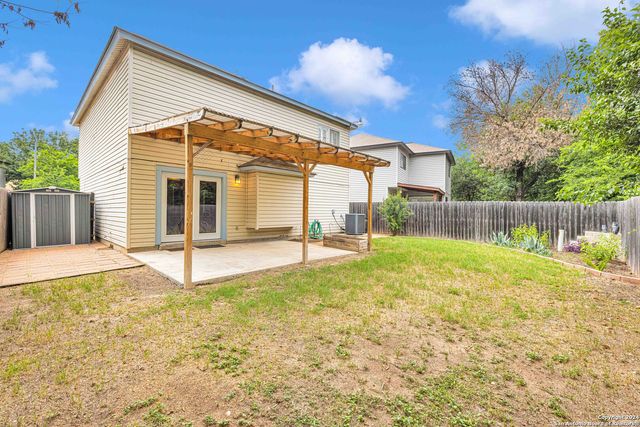 9230 NEW KENTON, San Antonio, TX 78240