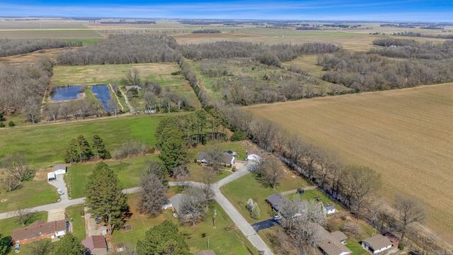 77 CR 1412, Corning, AR 72422