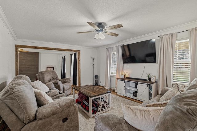 77 CR 1412, Corning, AR 72422