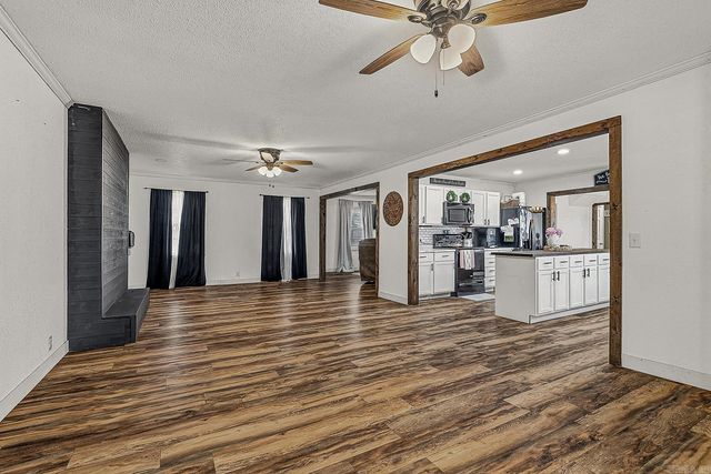 77 CR 1412, Corning, AR 72422