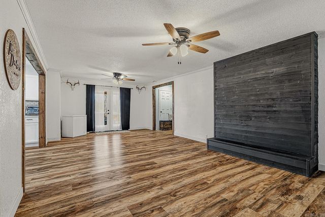 77 CR 1412, Corning, AR 72422