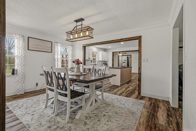 77 CR 1412, Corning, AR 72422