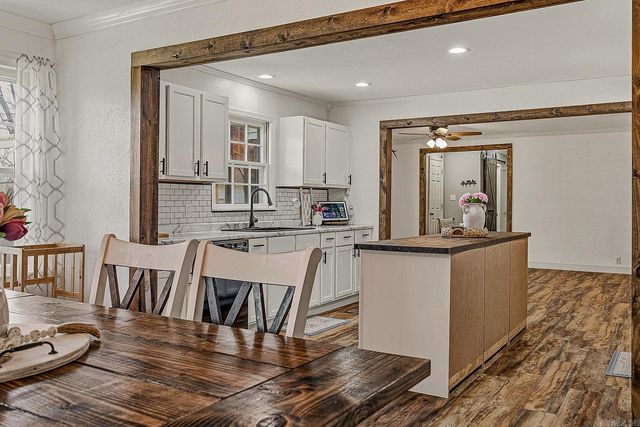 77 CR 1412, Corning, AR 72422