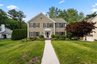 18 Fisher Ave, Wellesley, MA 02482