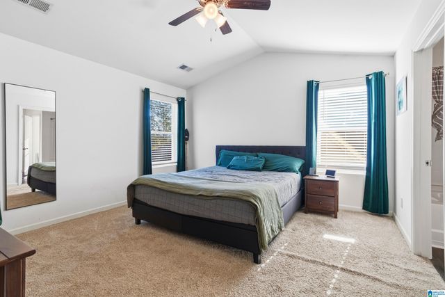 673 JOHNNYS COVE, Leeds, AL 35094