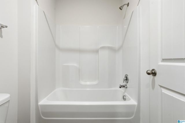 673 JOHNNYS COVE, Leeds, AL 35094