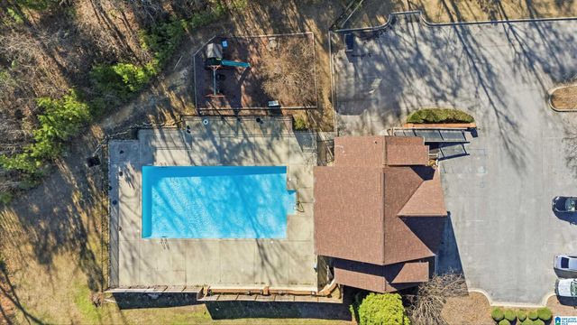 673 JOHNNYS COVE, Leeds, AL 35094