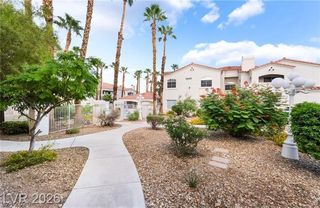 6820 San Ricardo Avenue 104, Las Vegas, NV 89146