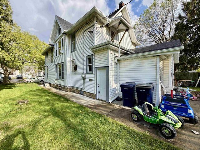 156-158 Cherry Street, Janesville, WI 53548
