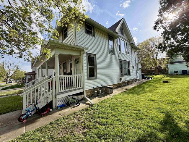 156-158 Cherry Street, Janesville, WI 53548