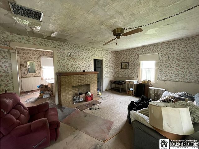 59 North Franklin Street, New Albion, NY 14719