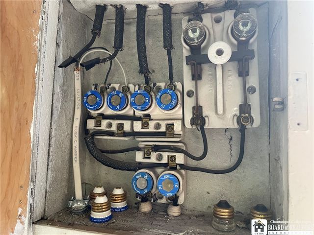 59 North Franklin Street, New Albion, NY 14719