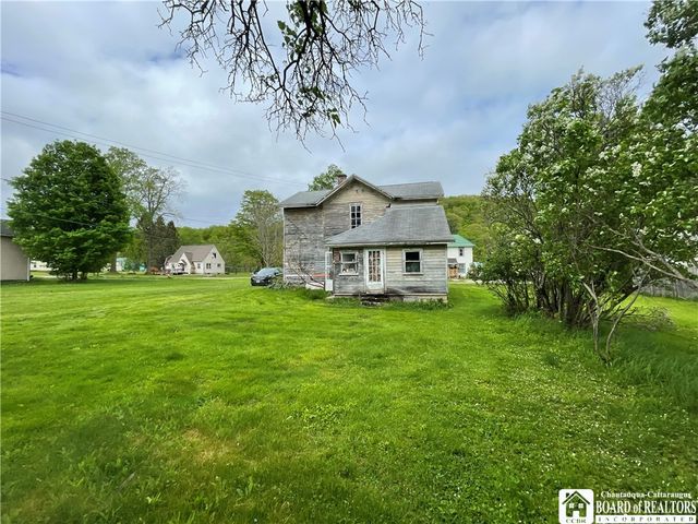 59 North Franklin Street, New Albion, NY 14719