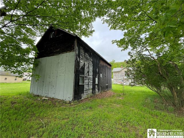 59 North Franklin Street, New Albion, NY 14719